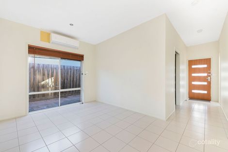 Property photo of 28 Kuringgai Crescent Noble Park VIC 3174