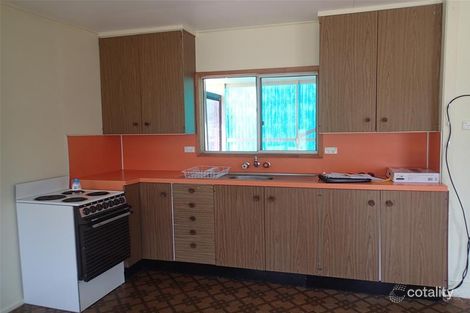 1697 Koumala Bolingbroke Rd, Koumala, QLD 4738