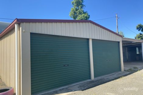 Property photo of 6 Hein Court Regency Downs QLD 4341
