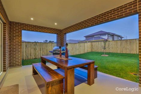 Property photo of 28 Lillydale Avenue Gledswood Hills NSW 2557