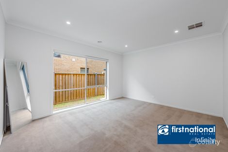 Property photo of 43 Peroomba Drive Point Cook VIC 3030