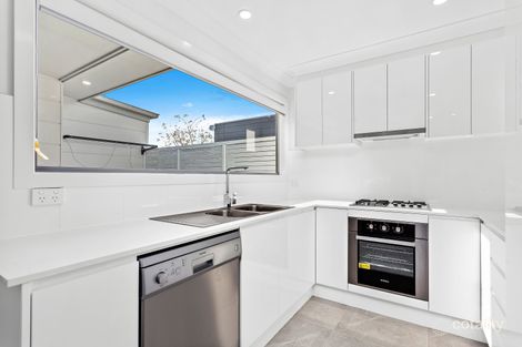 2/45 Rosemont St, West Wollongong, NSW 2500
