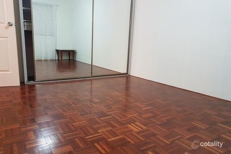 Property photo of 4/5B Fairlight Avenue Fairfield NSW 2165