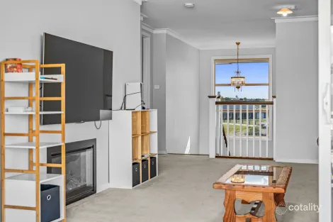 Property photo of 14 Pin Oak Circuit Branxton NSW 2335