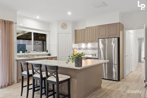 Property photo of 4 Prion Close Blind Bight VIC 3980