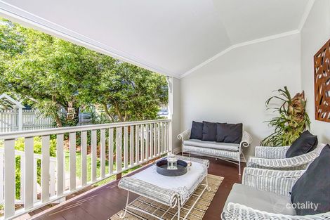 Property photo of 229 Macdonnell Road Clontarf QLD 4019