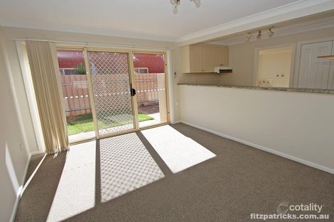 Property photo of 13/11 Crampton Street Wagga Wagga NSW 2650