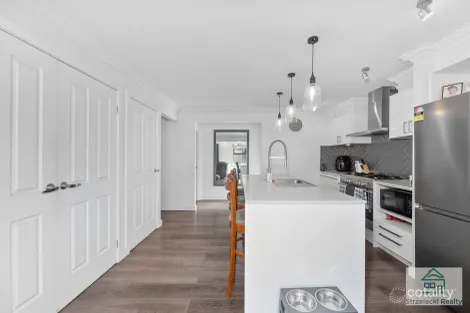 Property photo of 49 Boolarra Avenue Newborough VIC 3825