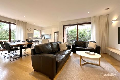 Property photo of 8A Brian Street Bentleigh East VIC 3165