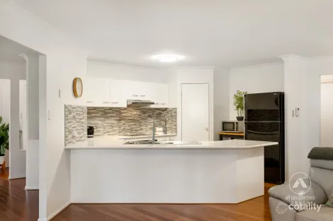 Property photo of 16 Sturt Place Drewvale QLD 4116