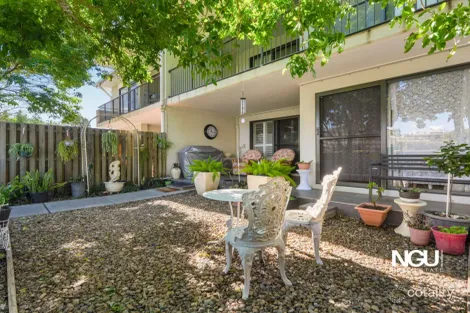 2/17 MARIAN ST, BOOVAL, QLD 4304