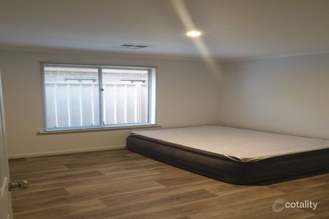 Property photo of 11 Louis Court Paralowie SA 5108