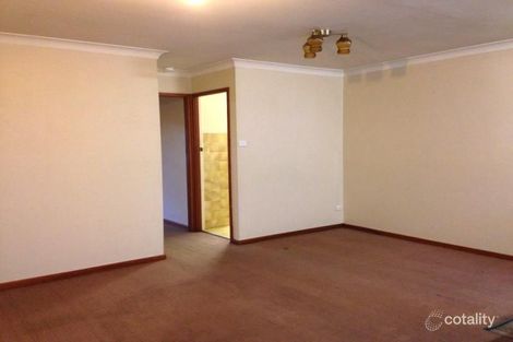 Property photo of 2/17 Card Crescent East Maitland NSW 2323