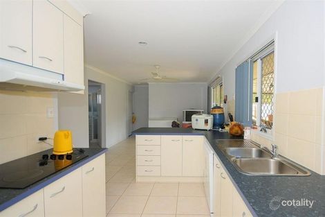 Property photo of 25 Sunny Way Toogoom QLD 4655