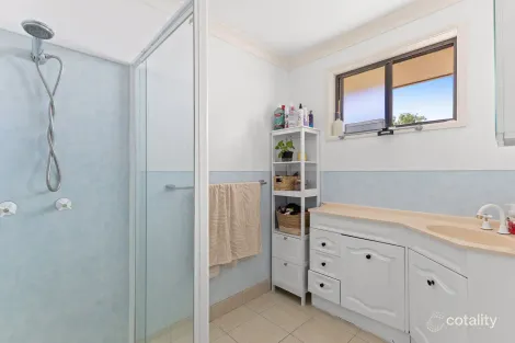 Property photo of 16 Diery Street Rosenthal Heights QLD 4370