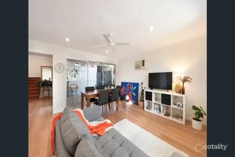 Property photo of 53 Goldsbrough Road Taringa QLD 4068