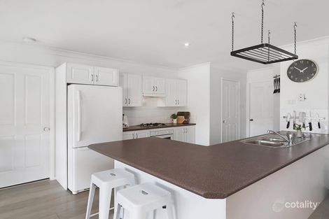 Property photo of 67 Kelly Circle Rutherford NSW 2320