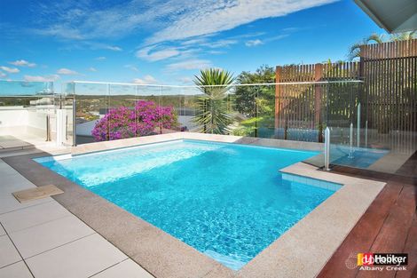 Property photo of 35 Brigadoon Crescent Eatons Hill QLD 4037