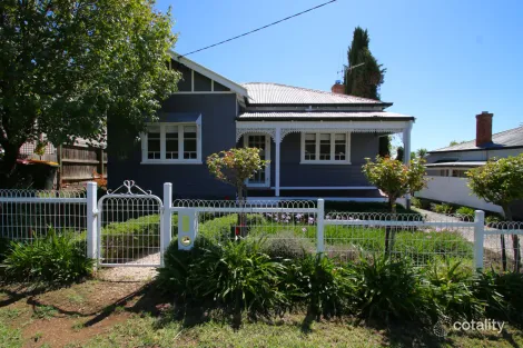 29 Wellington St, Molong, NSW 2866