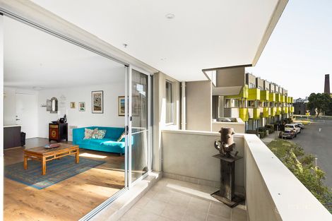 Property photo of 108/5 Wardens Walk Coburg VIC 3058