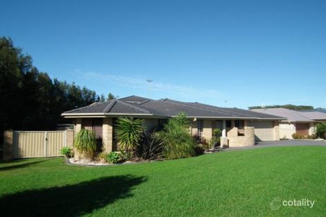 Property photo of 1/35 James Foster Drive Black Head NSW 2430