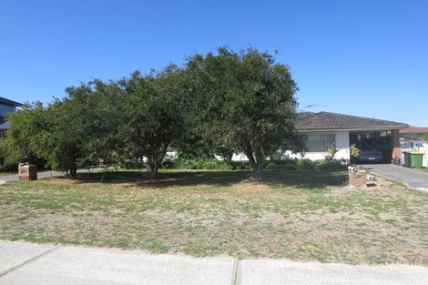 36 Hamilton Rd, Hamilton Hill, WA 6163