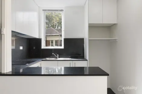 Property photo of 7/16-18 Roslyn Gardens Rushcutters Bay NSW 2011