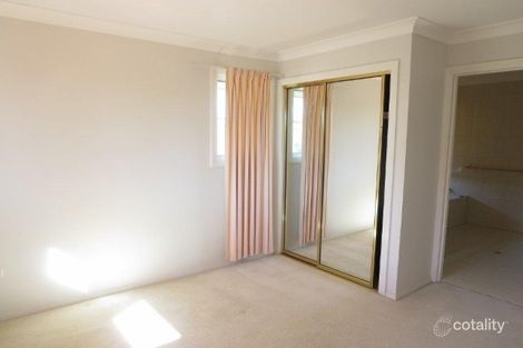 Property photo of 32 Meadowview Drive Carrara QLD 4211