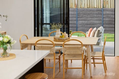 Property photo of 13 Sundown Circuit Upper Kedron QLD 4055