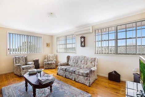 Property photo of 53 Debra Street Centenary Heights QLD 4350