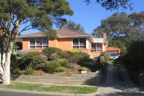 33 Winton St, Burwood, VIC 3125