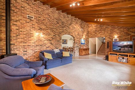 Property photo of 18 Goshawk Crescent Woronora Heights NSW 2233