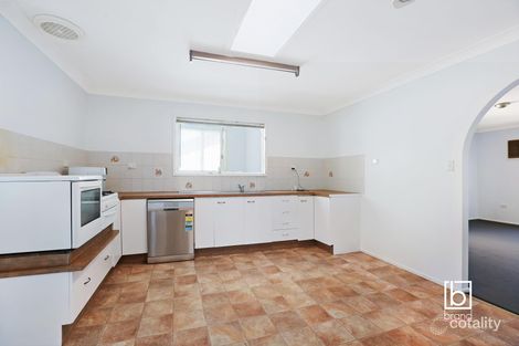 Property photo of 4 Birdwood Drive Blue Haven NSW 2262