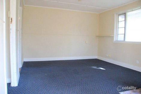 Property photo of 8 Twentieth Avenue Brighton QLD 4017