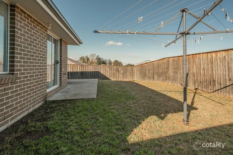 Property photo of 122 McKeachie Drive Aberglasslyn NSW 2320