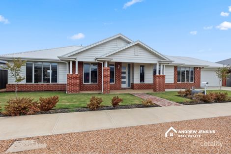 Property photo of 16 Rivertown Grove Cobram VIC 3644