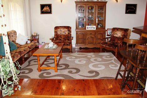 Property photo of 15 Newbold Road Macquarie Hills NSW 2285