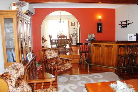 Property photo of 15 Newbold Road Macquarie Hills NSW 2285