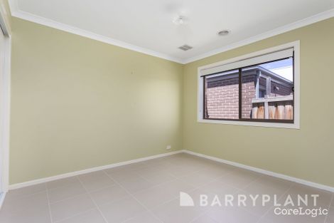 Property photo of 19 Applebox Circuit Point Cook VIC 3030