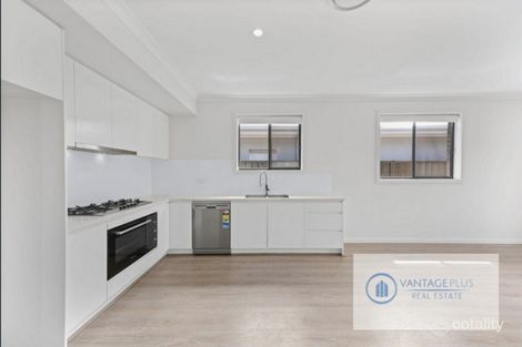 Property photo of 66 Ingall Loop Catherine Field NSW 2557