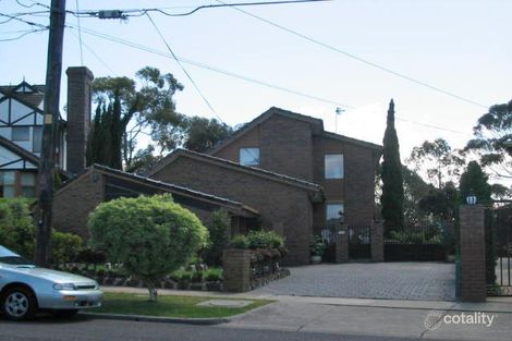 121 Riviera Rd, Avondale Heights, VIC 3034