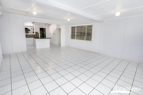 18 Delta Ave, Sunset, QLD 4825