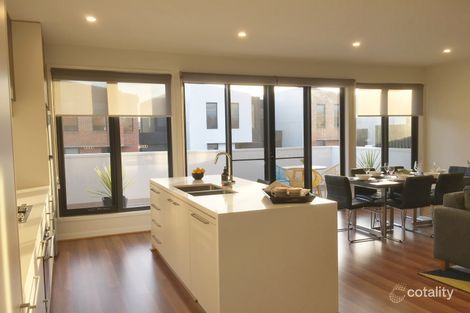 Property photo of 29 Monteith Place Ballarat Central VIC 3350