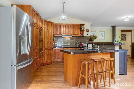 Property photo of 35 Walter Way Cranbourne South VIC 3977