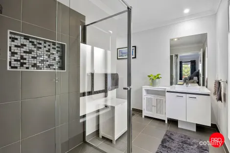 Property photo of 5 Miners Rest Kangaroo Flat VIC 3555