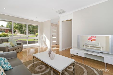 Property photo of 5 Roycroft Avenue Gulfview Heights SA 5096