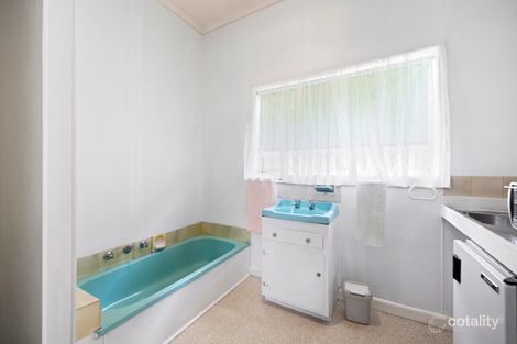 Property photo of 4 Fairfax Street Blairgowrie VIC 3942