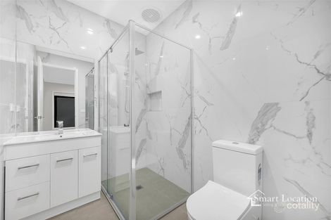 Property photo of 12 Adelong Avenue Wollert VIC 3750