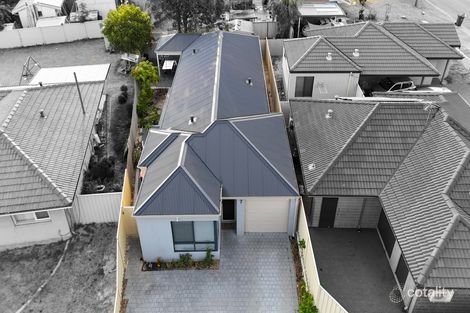 7 Hollingsworth Ave, Koondoola, WA 6064