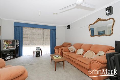 Property photo of 32 Whitsunday Drive Hoppers Crossing VIC 3029
